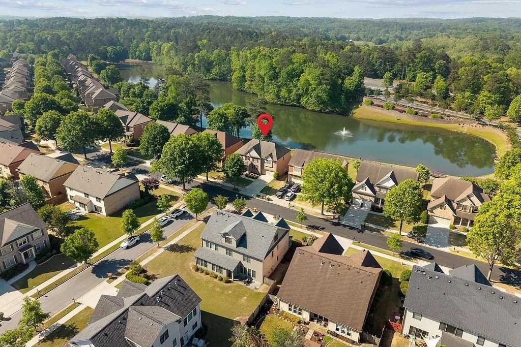 3574 Willow Glen Trl - Photo 2 of 50