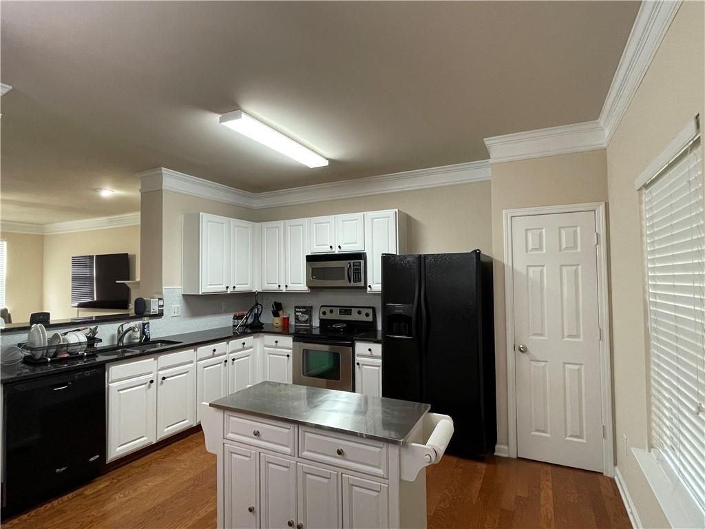 2167 Meadow Peak Rd - Photo 5 of 25