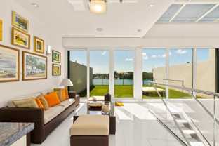 1000 Venetian Way ##105 - Photo 1 of 1