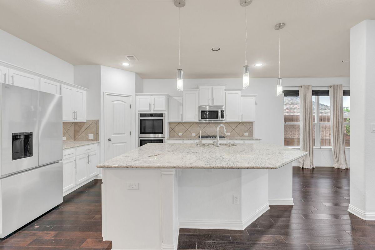 904 Purple Moor Pass - Photo 2 of 34