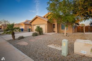 featured image of 2523 S 41st Ave