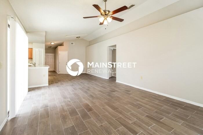 257 Churchill Ct - Photo 4 of 16