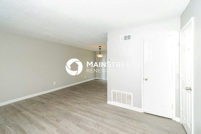 304 Flagstone Way - Photo 5 of 17