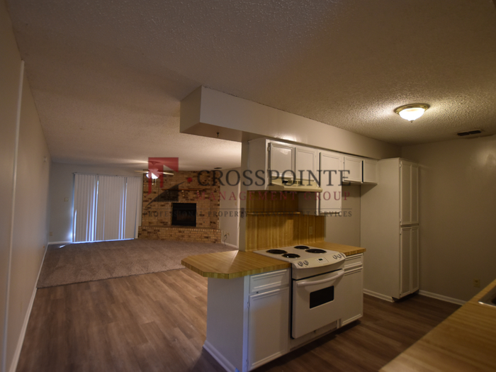 4520 Edinburgh Dr - Photo 3 of 22
