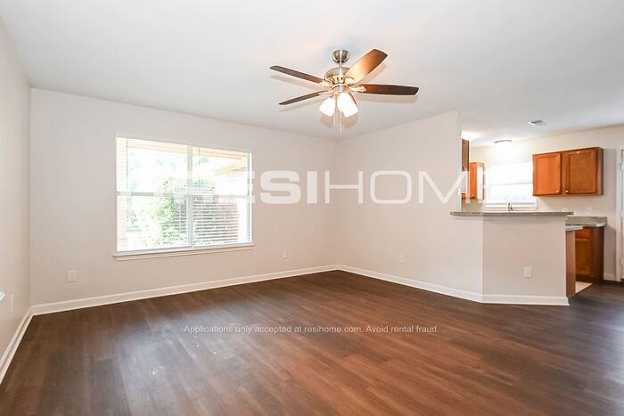 9740 Stonewood Dr - Photo 7 of 23