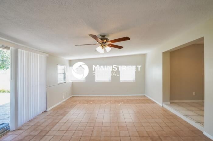 4233 Anthony Ln - Photo 7 of 16