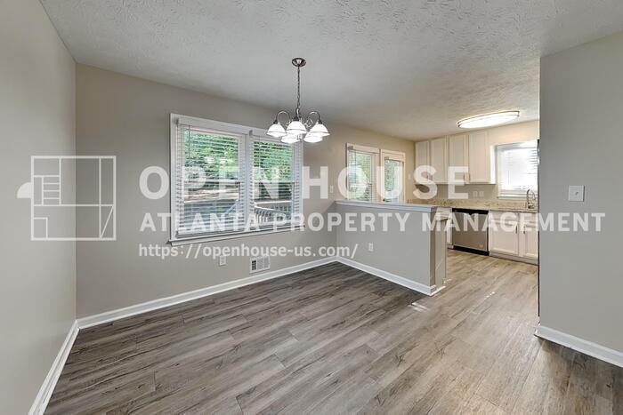 434 Robin Hood Dr - Photo 7 of 20