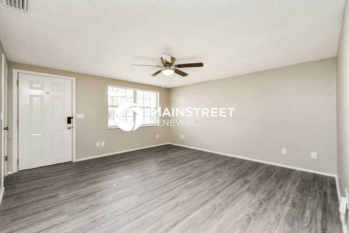 3031 Bucida Dr - Photo 4 of 16