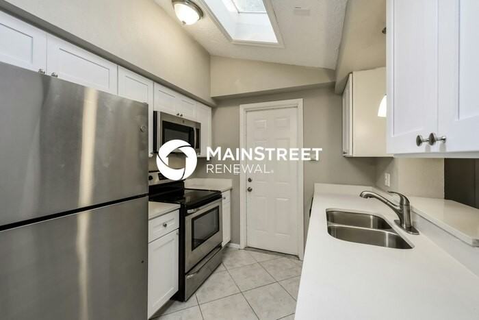 3031 Bucida Dr - Photo 6 of 16