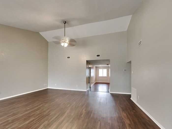 14002 Edenglen Dr - Photo 5 of 22