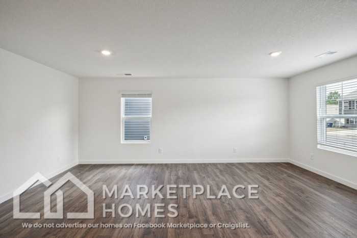 4033 Billie Ln Ne - Photo 6 of 34