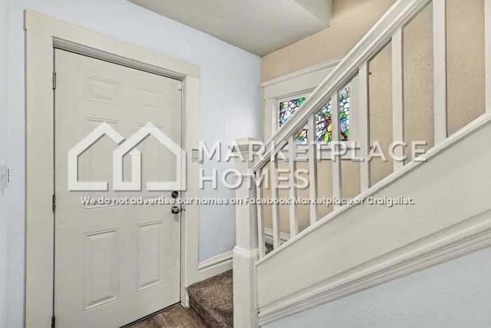 730 Johnson Ave - Photo 5 of 26