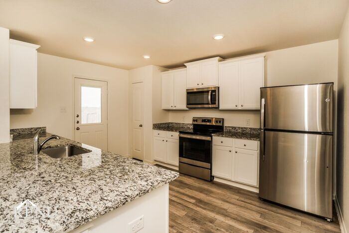 11030 Yonder Flts - Photo 4 of 19