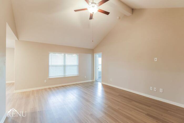 10405 Sweetwater Creek Dr - Photo 6 of 19