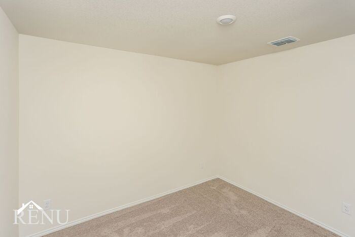 4101 Wintergreen Dr - Photo 7 of 19