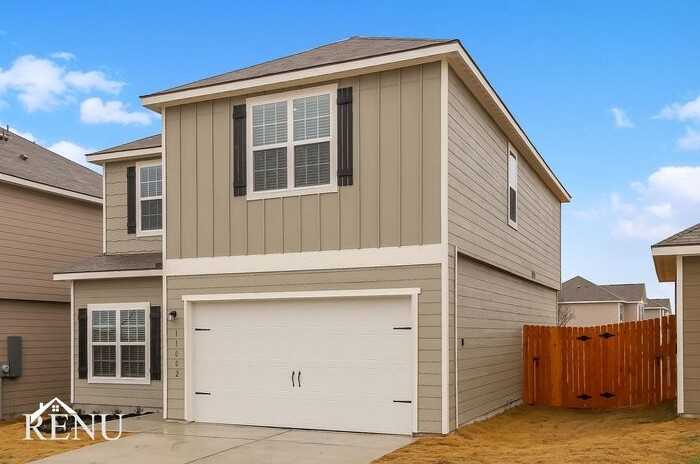 11002 Chatham Ct - Photo 2 of 20