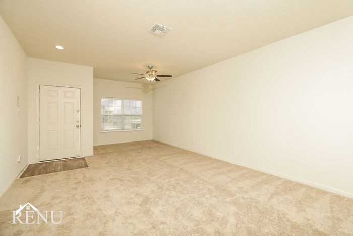 11002 Chatham Ct - Photo 6 of 20