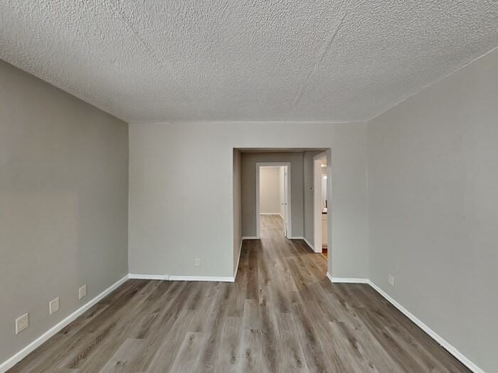 3969 Reservoir Blvd - Photo 3 of 19