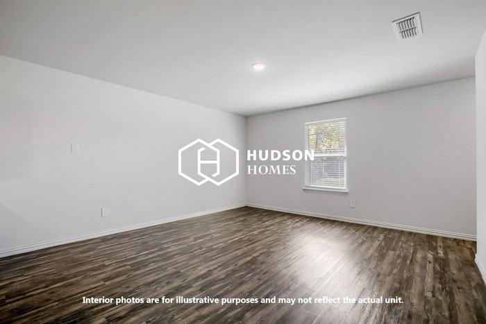 3621 E 15th Pl - Photo 4 of 14