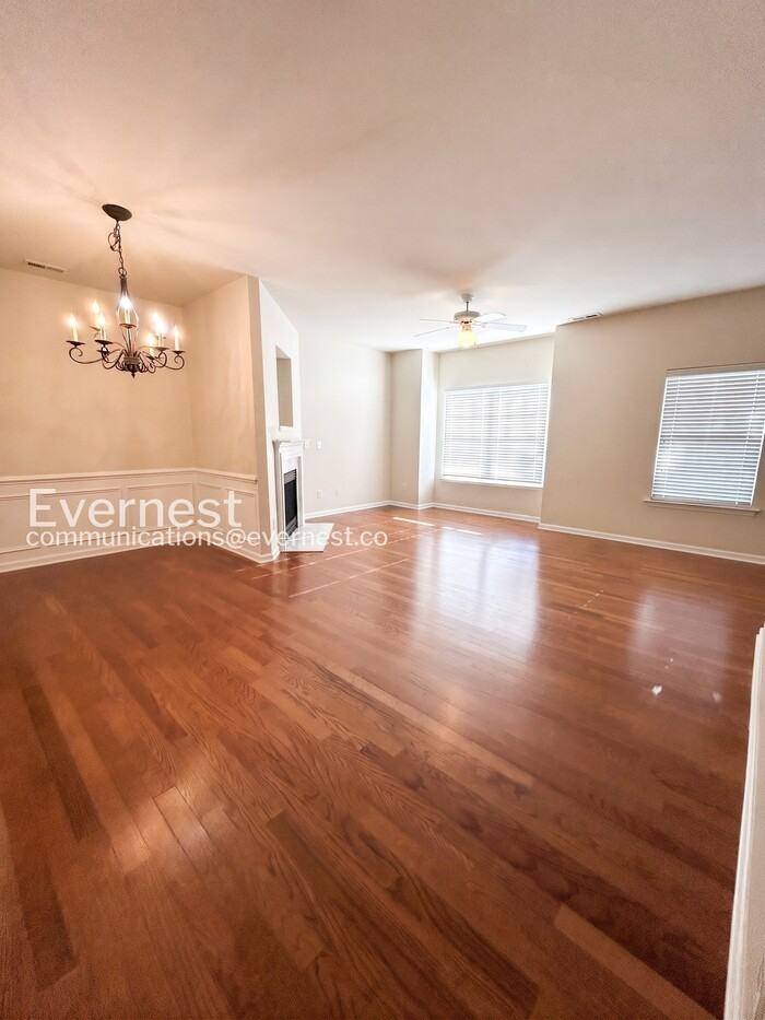 322 Linden Park Ln - Photo 5 of 38