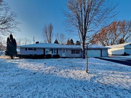 featured image of 2907 W 87th St