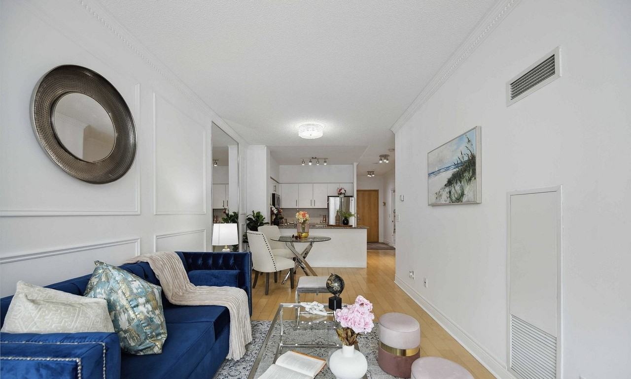 62 Suncrest Boulevard - Photo 2 of 15
