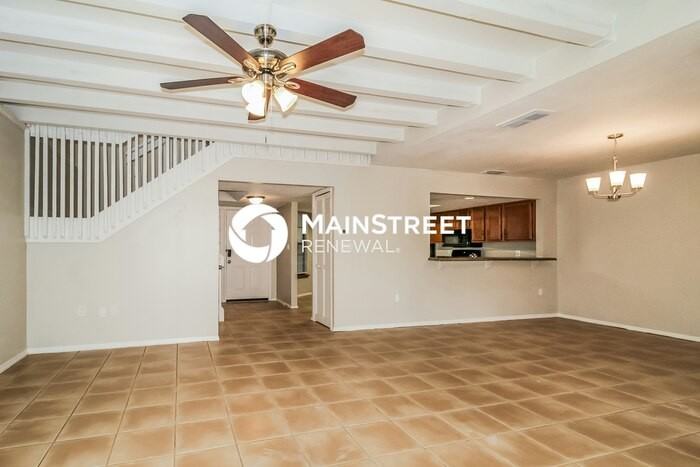 1260 Indian Bluff Dr - Photo 3 of 17