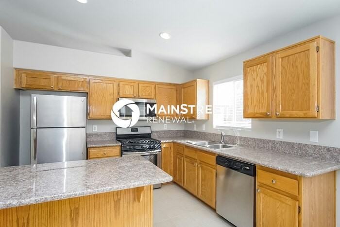 2223 Costa Palma Ave - Photo 5 of 15