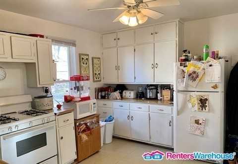 1718 2nd Ave - Photo 4 of 11