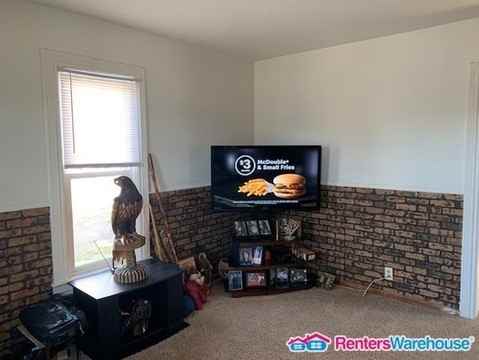 1718 2nd Ave - Photo 6 of 11