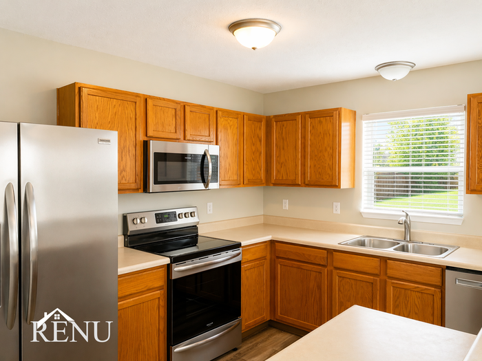 673 Hanover Rd - Photo 2 of 20