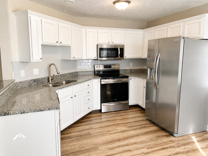 291 Pokagon Dr - Photo 2 of 22