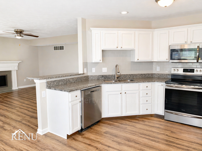 291 Pokagon Dr - Photo 3 of 22