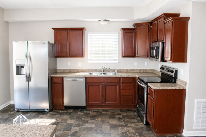 8840 Ingram Ln - Photo 5 of 29