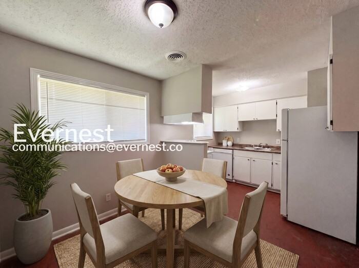 8297 Baldwyn Cv - Photo 4 of 22