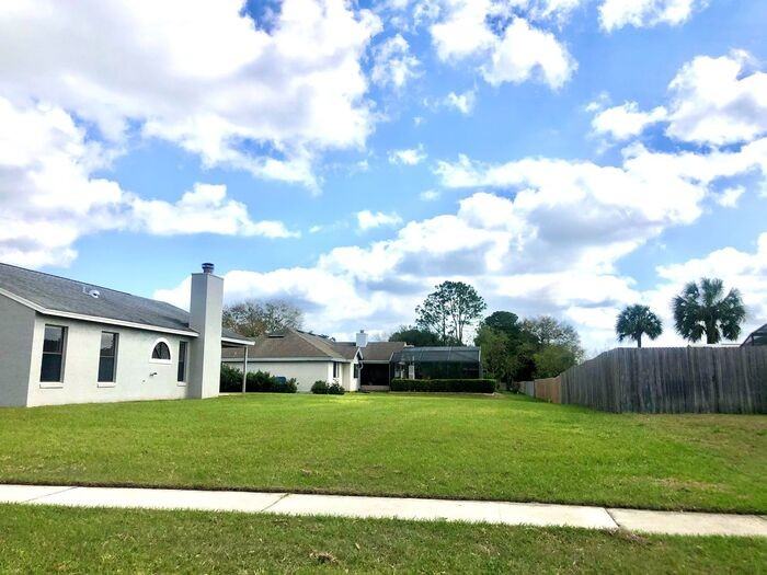 505 Walnut Grove Pl - Photo 2 of 36