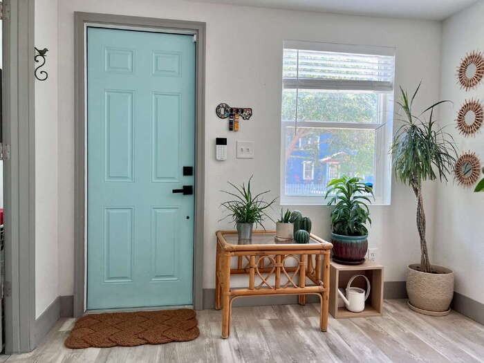 710 14th St N - Photo 3 of 27