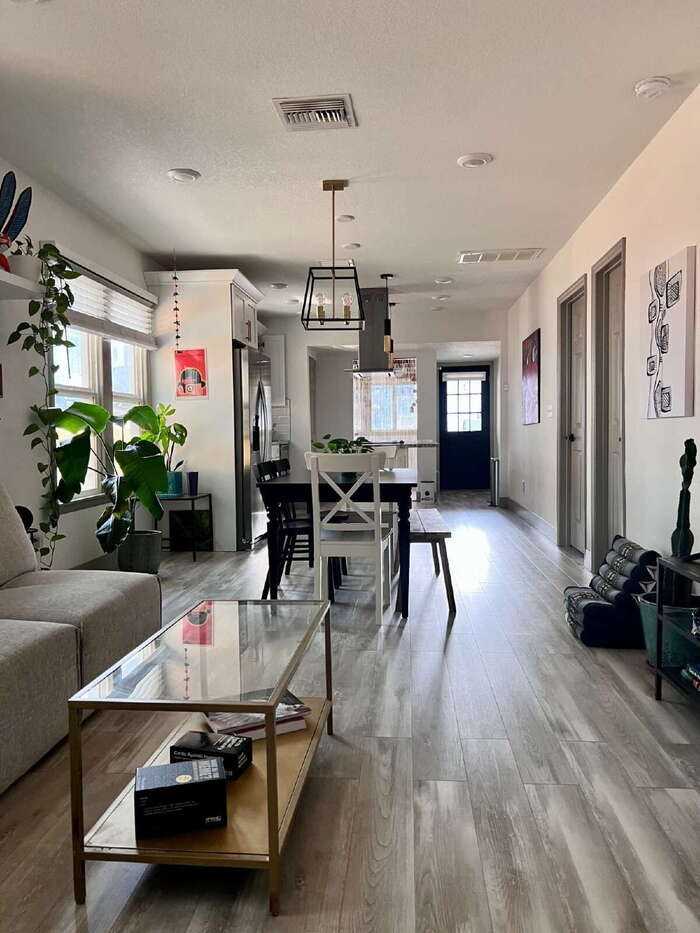 710 14th St N - Photo 5 of 27