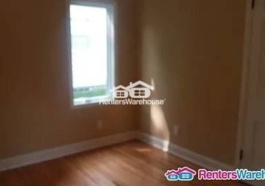 3421 York Ave N - Photo 7 of 12