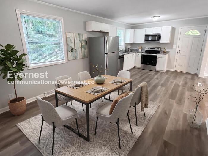 2741 Mary Ave - Photo 6 of 17