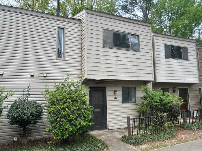 240 Jamil Rd #26 - Photo 2 of 24