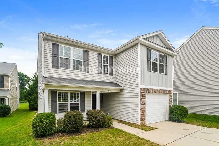 2315 Portola Ct - Photo 2 of 23