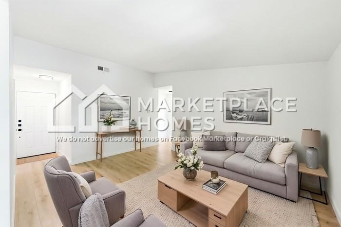 4605 Brassiewood Dr - Photo 4 of 31