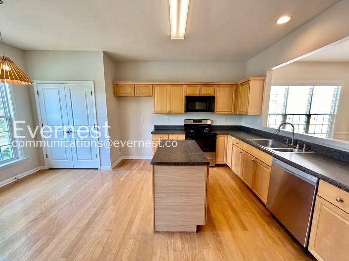 6635 Cold Stream Dr #A - Photo 3 of 29