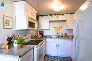 featured image of 1704 E 6th Ave #1704