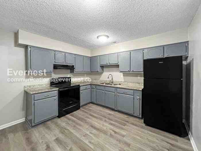 5318 Haynes Dr - Photo 6 of 17