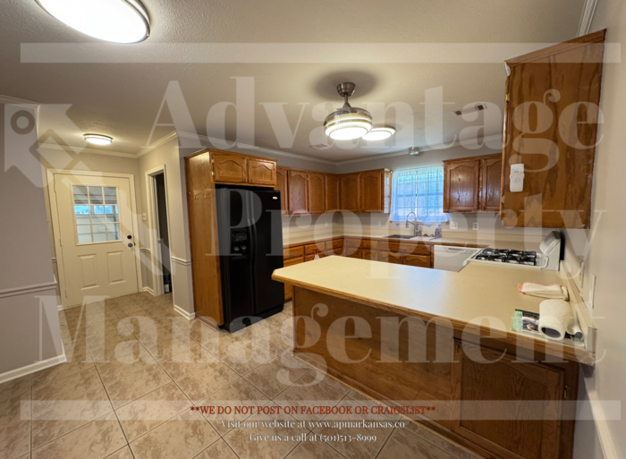 2130 Maplewood Dr - Photo 5 of 16