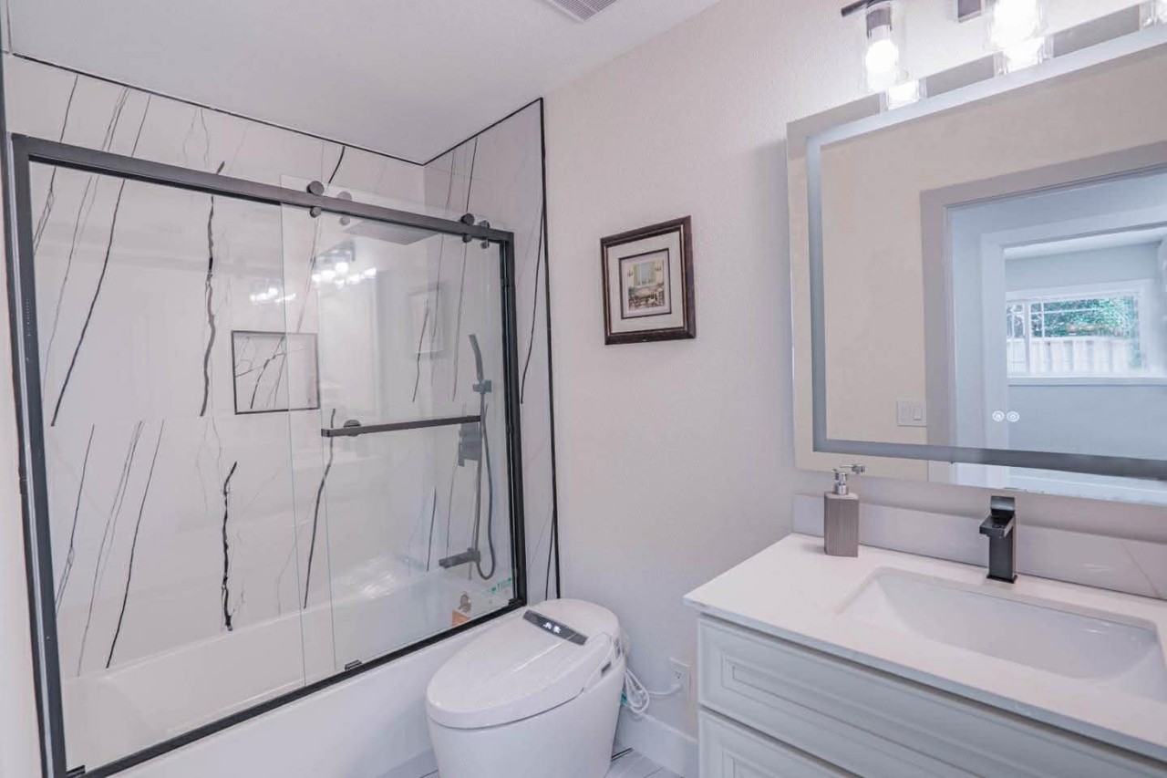 2991 Vanport Dr #NA - Photo 2 of 8