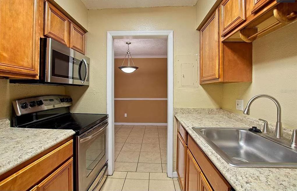 315 Wymore Rd #100 - Photo 6 of 13