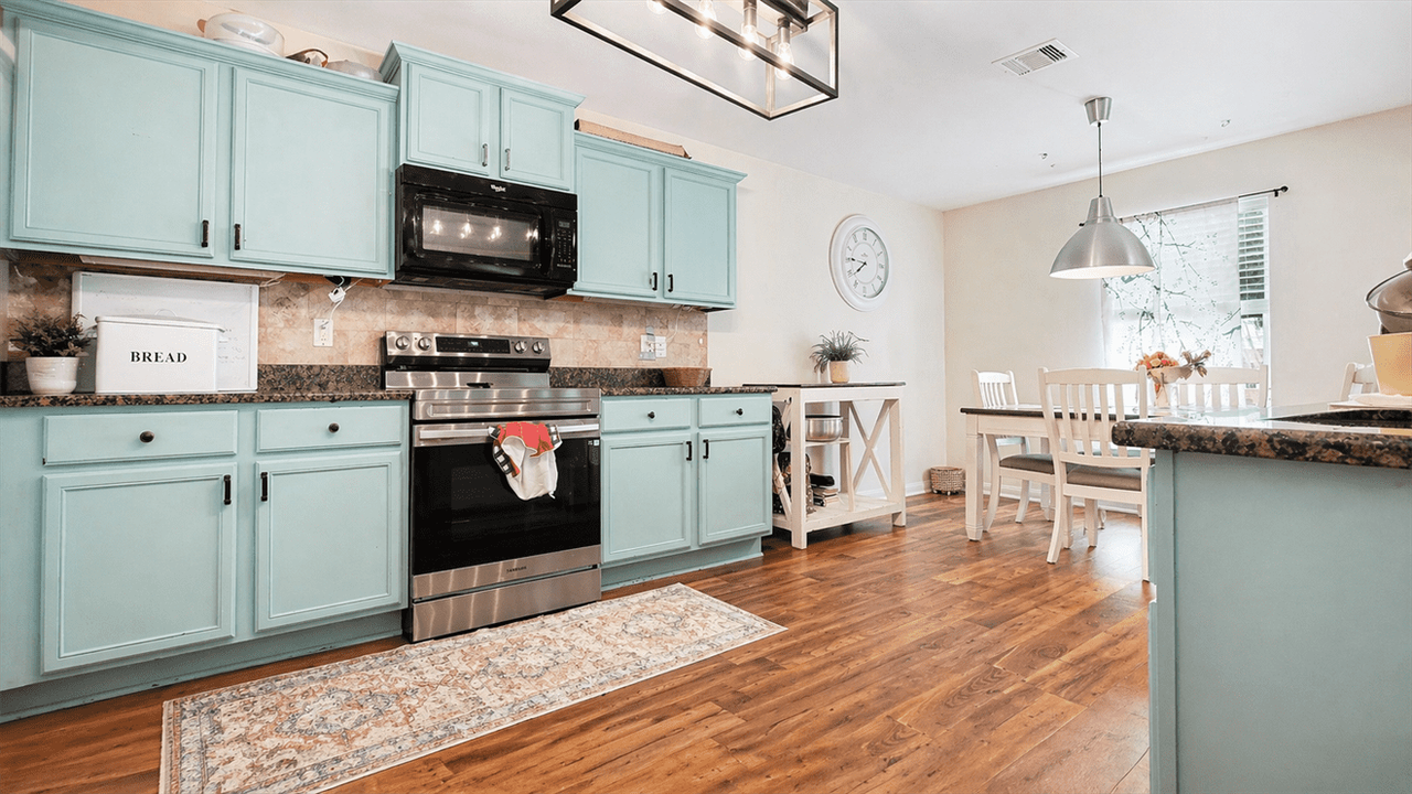 17430 Cedar Rock Dr #NA - Photo 2 of 19